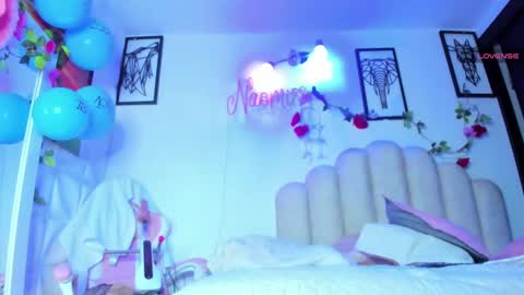    online show from 03/03/25, 06:04