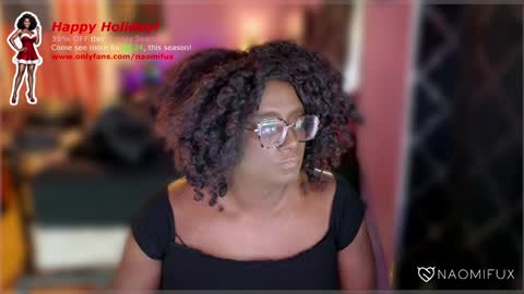 Snapshot of naomifux chatting on 12/21/24, 12:59 Naomi online show from 12/21/24, 12:59