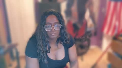 Snapshot of naomifux chatting on 01/15/25, 10:46 Naomi online show from 01/15/25, 10:46