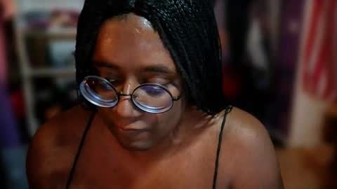 Naomi online show from 10/25/25, 09:09