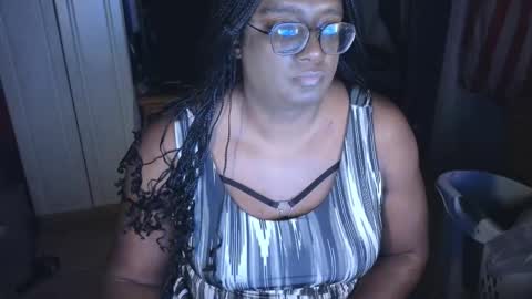 Naomi online show from 12/02/25, 06:08