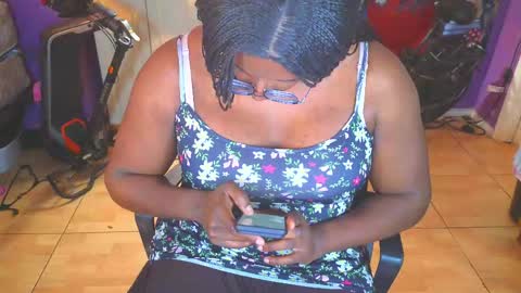 Naomi online show from 06/07/26, 09:51