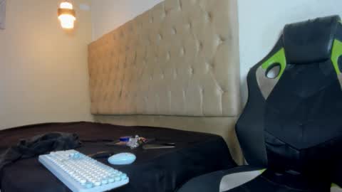 Snapshot of naomis_35 chatting on 02/20/26, 07:47 naomis_35 online show from 02/20/26, 07:47