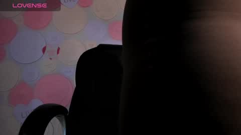 Naomi online show from 12/30/24, 12:20