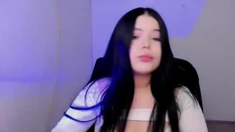 Snapshot of naomivibes chatting on 09/27/25, 11:15 Naomi online show from 09/27/25, 11:15