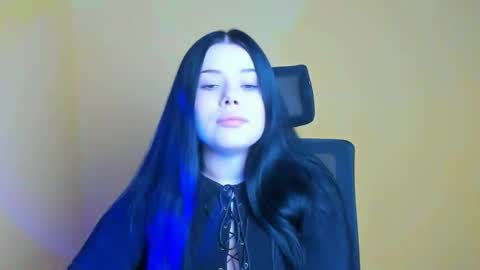 Snapshot of naomivibes chatting on 10/02/25, 01:40 Naomi online show from 10/02/25, 01:40