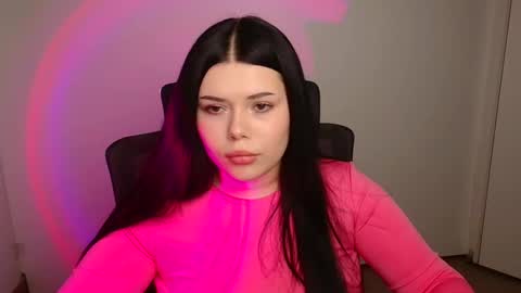 Snapshot of naomivibes chatting on 10/16/25, 06:42 Naomi online show from 10/16/25, 06:42