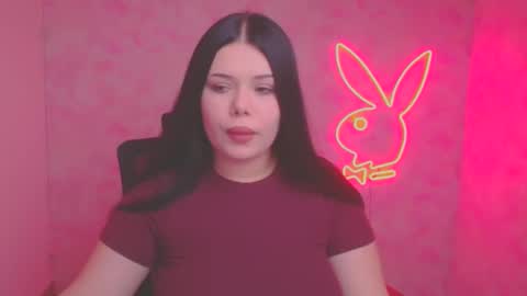 Snapshot of naomivibes chatting on 10/28/25, 07:38 Naomi online show from 10/28/25, 07:38