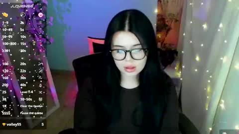 Naomi online show from 07/04/26, 08:42