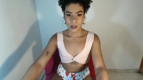 naomiwildburn online show from 09/16/25, 01:56