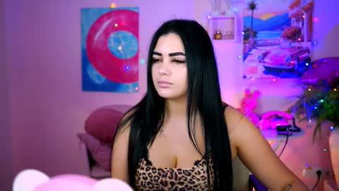 naomiwilsons online show from 09/24/25, 12:19