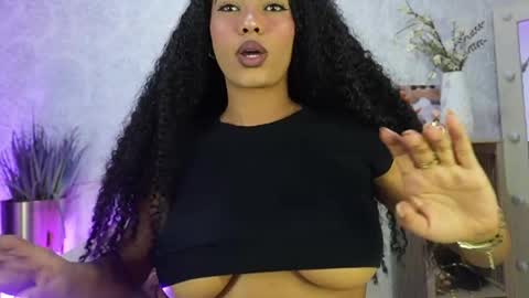 Naomi     online show from 05/08/26, 04:40