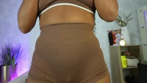 Naomi     online show from 05/22/26, 04:19