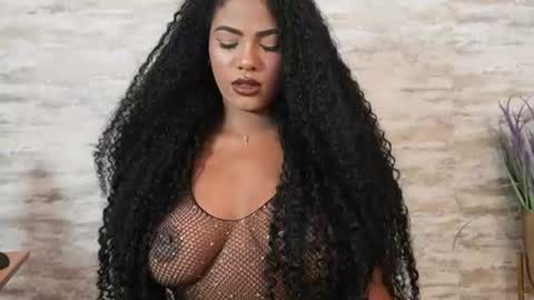 Naomi     online show from 07/25/26, 06:22