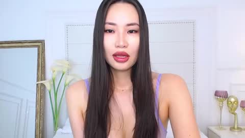 Naomi online show from 12/07/24, 01:25