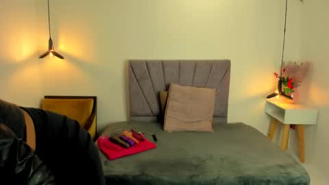 N A O M Y online show from 05/20/26, 07:09