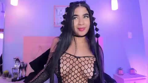 Naomy online show from 06/26/26, 07:40