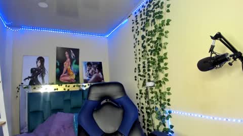 naomy online show from 12/03/24, 12:13