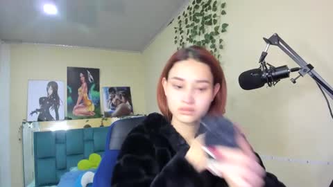 naomy online show from 12/31/24, 11:09