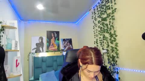 naomy online show from 01/26/25, 02:35