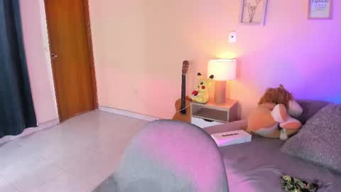 NAOMY online show from 06/11/26, 01:31