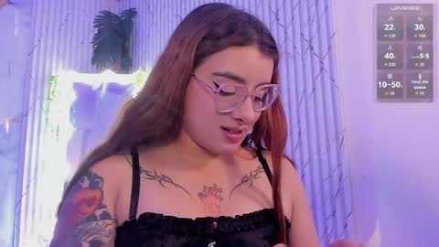 Snapshot of naomy_tay1 chatting on 04/17/26, 02:58 Naomy online show from 04/17/26, 02:58