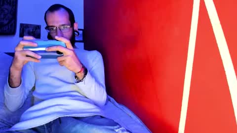 Snapshot of nara_69 chatting on 10/04/25, 09:35 nara_69 online show from 10/04/25, 09:35