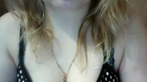 NarcisJill online show from 02/28/25, 10:50