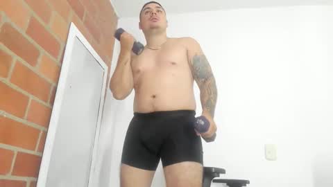 Snapshot of narciso_kh chatting on 02/03/26, 06:40 deibyd online show from 02/03/26, 06:40