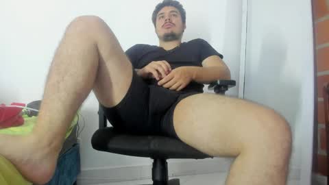 Snapshot of narciso_kh chatting on 04/08/26, 02:00 deibyd online show from 04/08/26, 02:00
