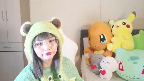 Naree online show from 09/17/25, 10:50