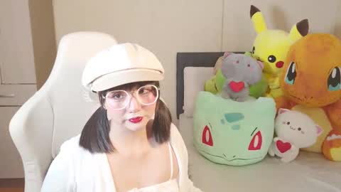 Snapshot of naree_masaki chatting on 09/26/25, 10:08 Naree online show from 09/26/25, 10:08