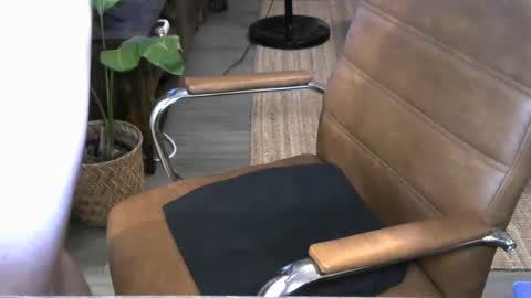 nareth338 online show from 09/29/25, 06:51