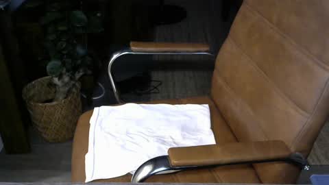 nareth338 online show from 10/01/25, 03:34