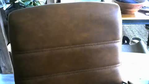 nareth338 online show from 10/28/25, 12:14