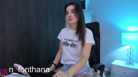 Nashly Fontana online show from 12/22/24, 01:44