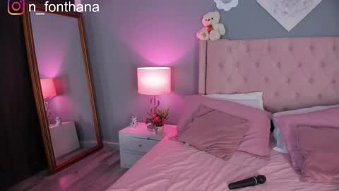 Nashly Fontana online show from 11/25/25, 01:33