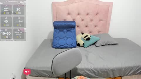 Nasly batista  online show from 02/19/25, 10:42