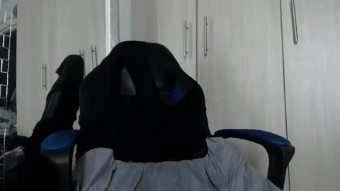 Snapshot of nassh_18 chatting on 11/10/25, 03:16 nassh_18 online show from 11/10/25, 03:16