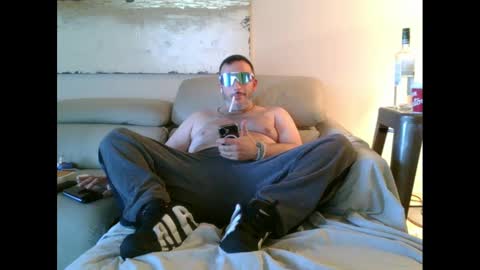 nassobout online show from 10/11/25, 08:07