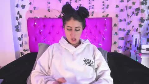 Snapshot of nastasha_nasty1 chatting on 12/17/25, 05:02 Maira online show from 12/17/25, 05:02