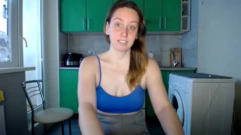 nastasiiaaforyou online show from 11/30/25, 11:47