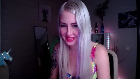 Snapshot of nastasya_cute chatting on 12/14/24, 02:01 Nastya online show from 12/14/24, 02:01