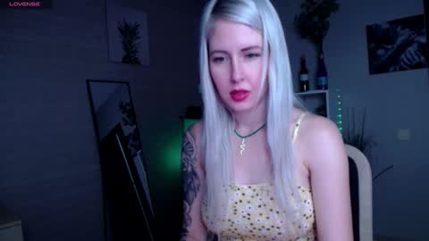 Snapshot of nastasya_cute chatting on 01/22/25, 01:53 Nastya online show from 01/22/25, 01:53