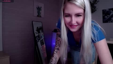 Snapshot of nastasya_cute chatting on 03/11/25, 01:48 Nastya online show from 03/11/25, 01:48