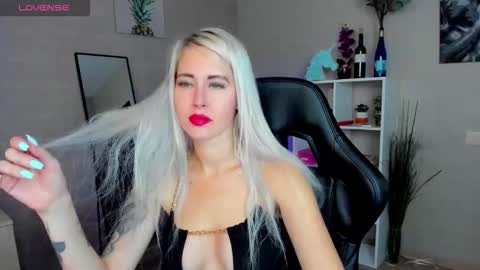 Snapshot of nastasya_cute chatting on 09/11/25, 01:39 Nastya online show from 09/11/25, 01:39