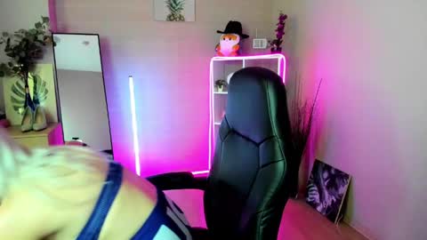 Nastya online show from 05/20/26, 01:45