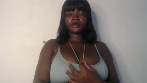 Snapshot of nastie_amanda chatting on 10/03/25, 11:35 Amanda online show from 10/03/25, 11:35