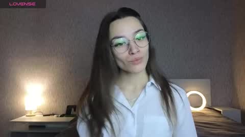 Anastasia online show from 11/12/25, 10:37