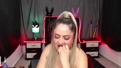 nasty latyna online show from 02/08/25, 11:45